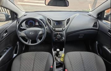 Hyundai HB20 1.0 Comfort - Foto #4