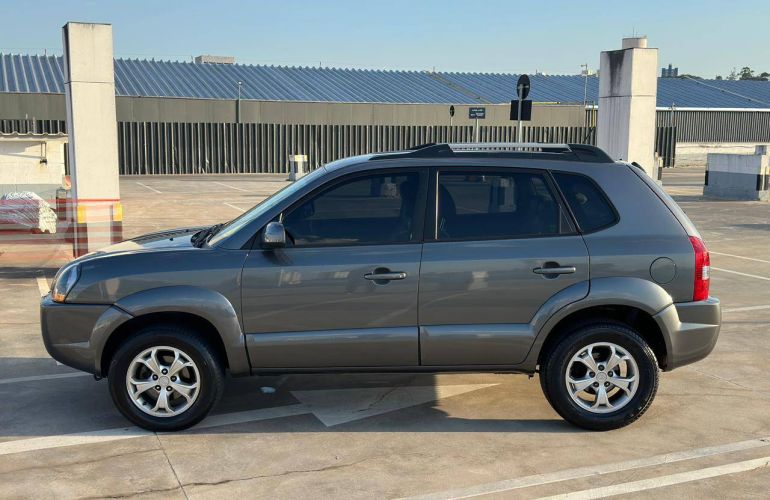 Hyundai Tucson 2.0 MPFi GLS 16V 143cv 2wd - Foto #10