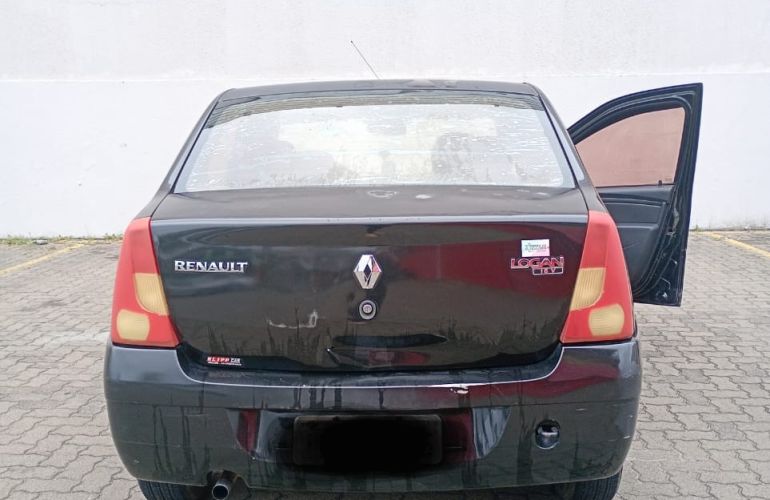 Renault Logan Authentique 1.0 16V (flex) - Foto #4