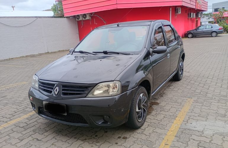 Renault Logan Authentique 1.0 16V (flex) - Foto #9