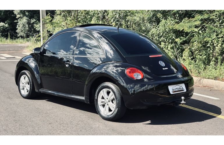 Volkswagen New Beetle 2.0 - Foto #3