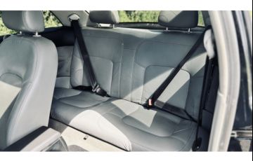 Volkswagen New Beetle 2.0 - Foto #7
