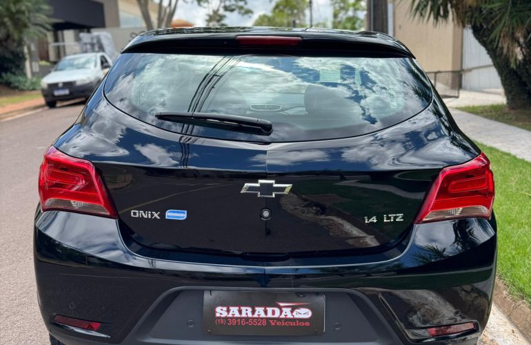 Chevrolet Onix 1.4 MPFi LTZ 8v - Foto #6