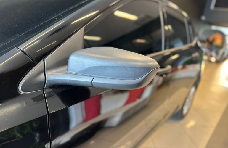 Chevrolet Onix 1.0 Turbo Flex Automático - Foto #6