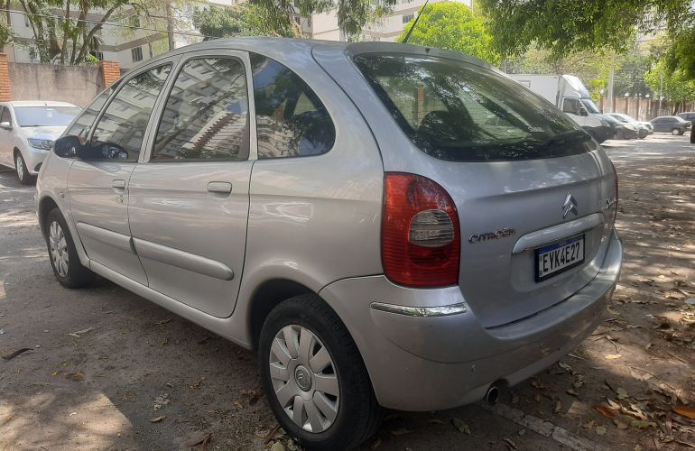 Citroën Xsara Picasso GLX 1.6 16V (flex) - Foto #4