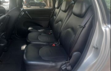 Citroën Xsara Picasso GLX 1.6 16V (flex) - Foto #7