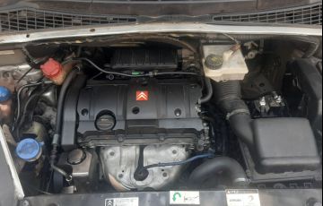 Citroën Xsara Picasso GLX 1.6 16V (flex) - Foto #8