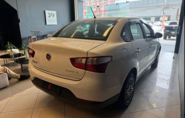 Fiat Grand Siena 1.4 MPi Attractive 8V Flex 4p Manual - Foto #4