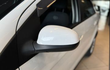 Fiat Grand Siena 1.4 MPi Attractive 8V Flex 4p Manual - Foto #7