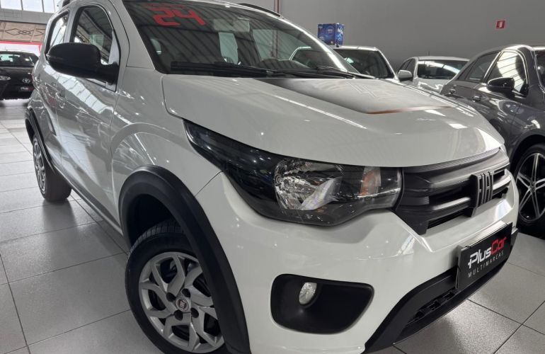Fiat Mobi 1.0 Evo Trekking - Foto #2
