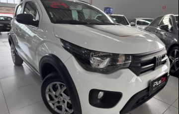 Fiat Mobi 1.0 Evo Trekking - Foto #2