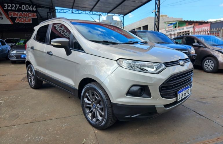 Ford Ecosport Freestyle 1.6 (Flex) - Foto #3