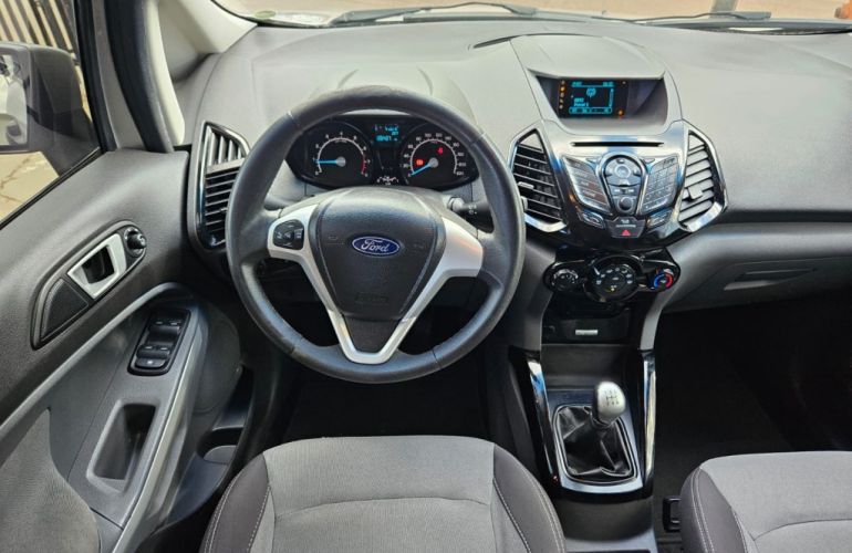 Ford Ecosport Freestyle 1.6 (Flex) - Foto #9