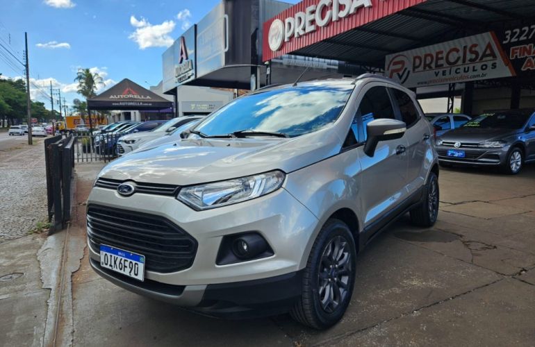 Ford Ecosport Freestyle 1.6 (Flex) - Foto #10