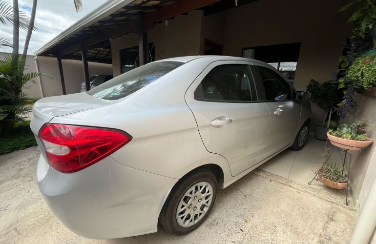 Ford Ka Sedan SE 1.0 (Flex) - Foto #3