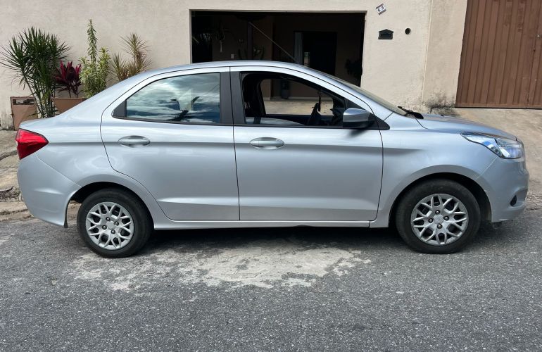 Ford Ka Sedan SE 1.0 (Flex) - Foto #9