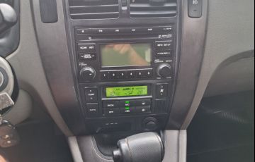 Hyundai Tucson GLS 2.0 16V (aut) - Foto #4