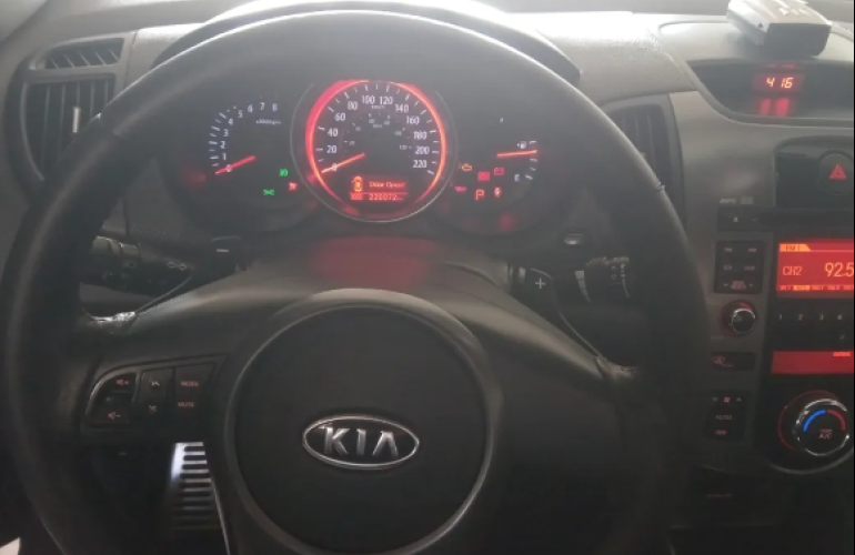 Kia Cerato SX 1.6 16V (aut) - Foto #2