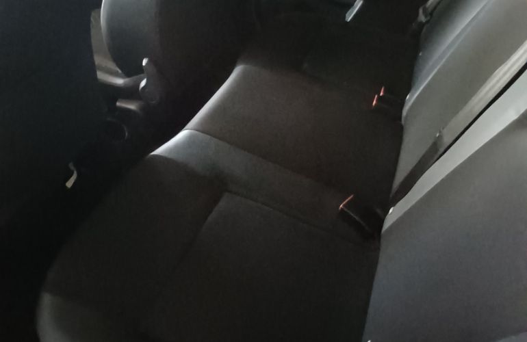 Renault Sandero Stepway 1.6 16V SCe (Flex) - Foto #6