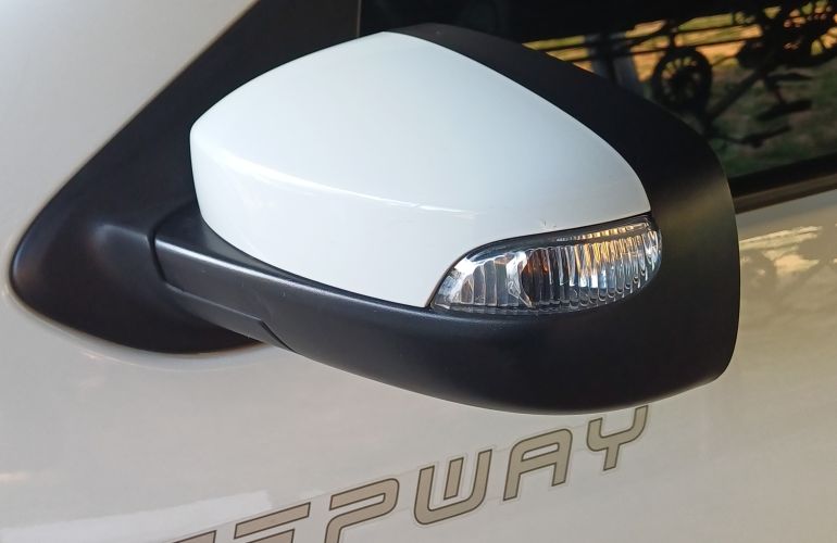 Renault Sandero Stepway 1.6 16V SCe (Flex) - Foto #9