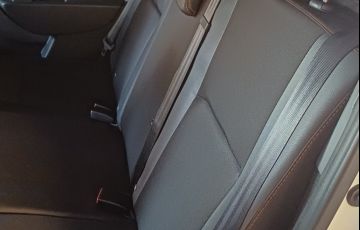 Renault Sandero Stepway 1.6 16V SCe (Flex) - Foto #10