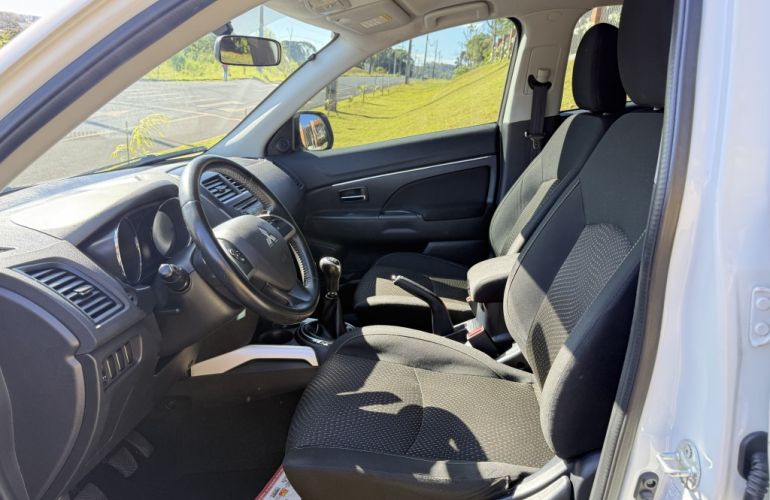 Mitsubishi ASX 2.0 16V - Foto #9