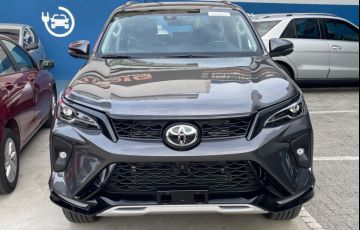 Toyota Hilux Sw4 2.8 D-4d Turbo Srx Platinum 4x4