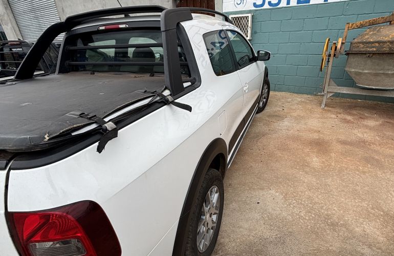 Volkswagen Saveiro Cross 1.6 16v MSI CD (Flex) - Foto #4