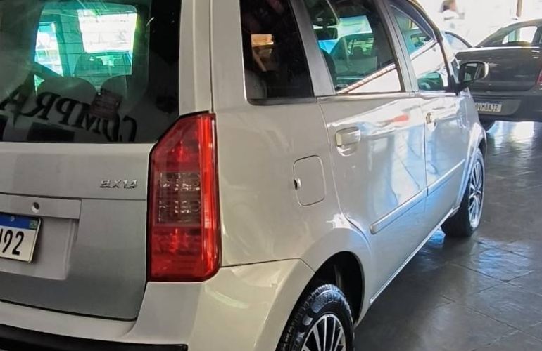 Fiat Idea 1.4 MPi Elx 8v - Foto #6