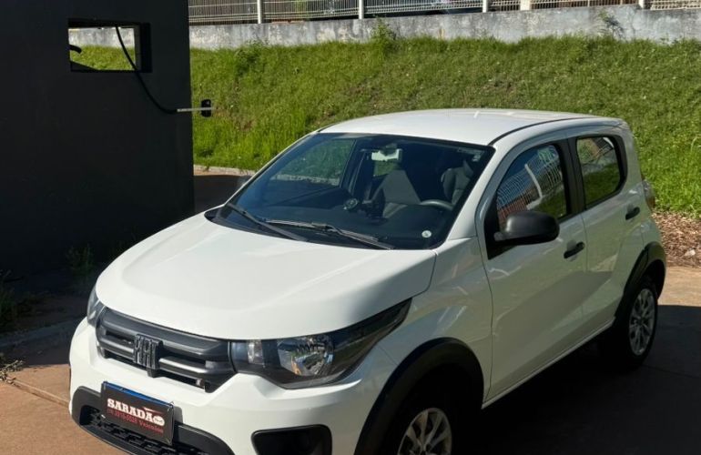 Fiat Mobi 1.0 8V Evo Like - Foto #2