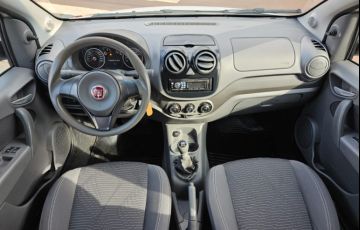 Fiat Palio Attractive 1.0 8V (Flex) - Foto #3