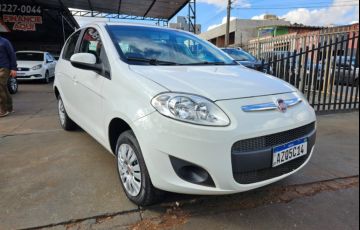 Fiat Palio Attractive 1.0 8V (Flex) - Foto #4