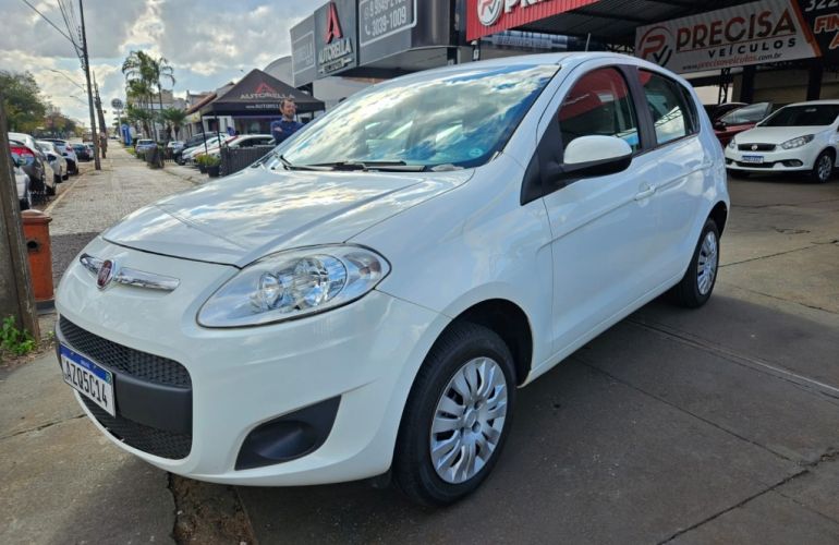 Fiat Palio Attractive 1.0 8V (Flex) - Foto #9