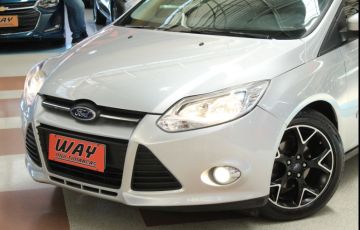 Ford Focus 1.6 SE 16v - Foto #6