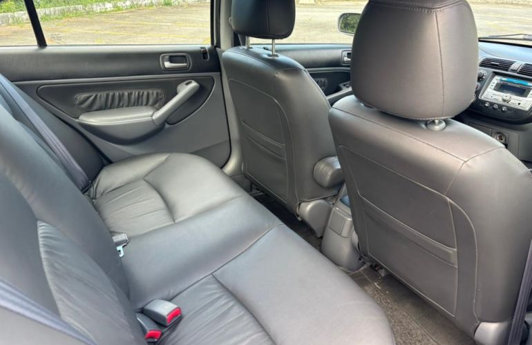 Honda Civic 1.7 Lxl 16V Gasolina 4p Automático - Foto #9