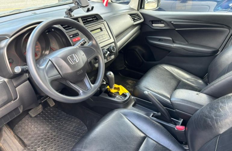 Honda Fit 1.5 LX 16V Flex 4p Automático - Foto #4