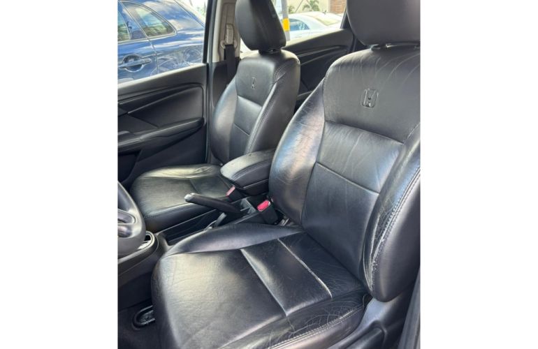 Honda Fit 1.5 LX 16V Flex 4p Automático - Foto #6