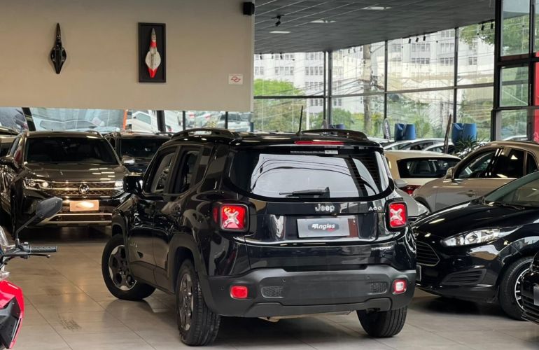 Jeep Renegade 1.8 16V Sport - Foto #4