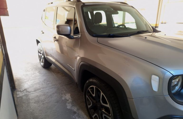 Jeep Renegade 1.8 Longitude (Aut) - Foto #1