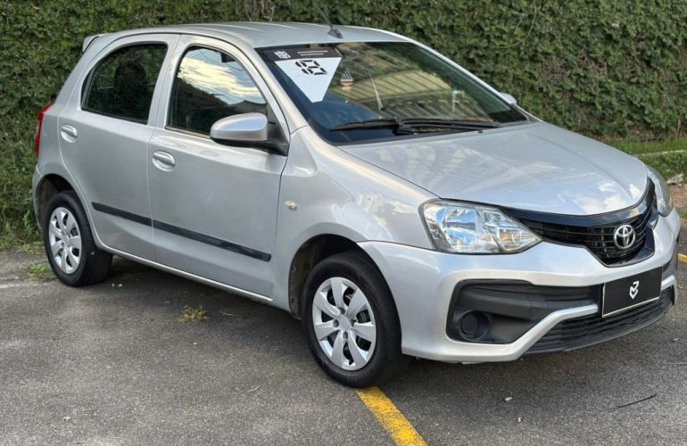 Toyota Etios 1.3 X 16V Flex 4p Manual - Foto #1