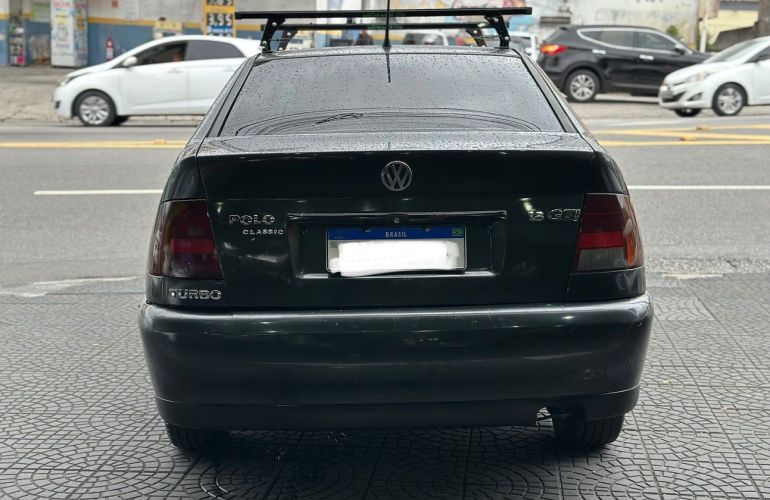 Volkswagen Polo 1.8 Mi Classic Special Sedan 8v - Foto #3