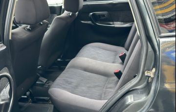 Volkswagen Polo 1.8 Mi Classic Special Sedan 8v - Foto #5