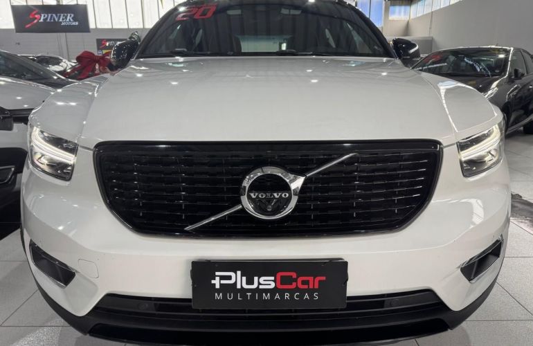 Volvo XC40 2.0 T5 R-Design AWD - Foto #3