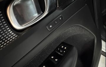 Volvo XC40 2.0 T5 R-Design AWD - Foto #8