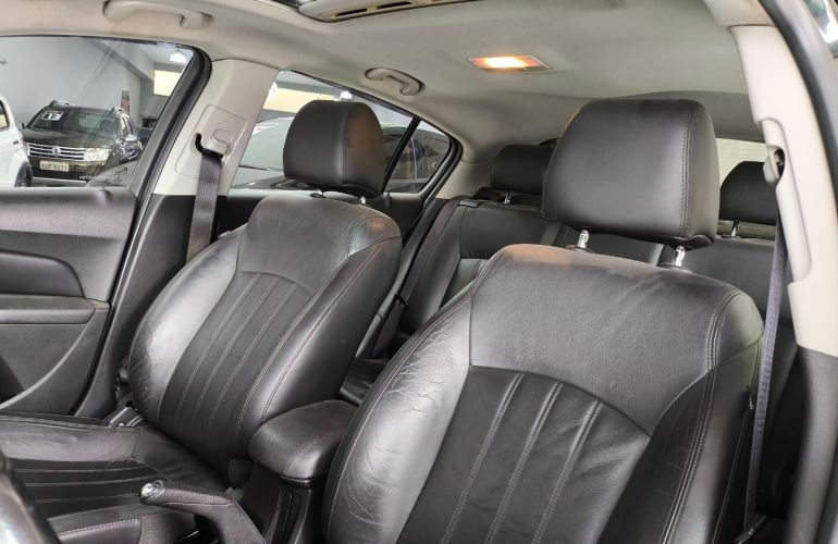 Chevrolet Cruze 1.8 LTZ Sport6 16v - Foto #8