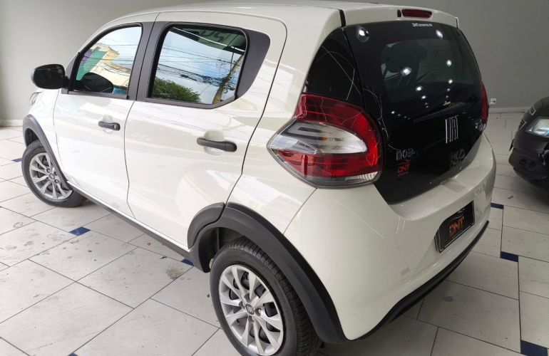Fiat Mobi 1.0 8V Evo Like - Foto #3