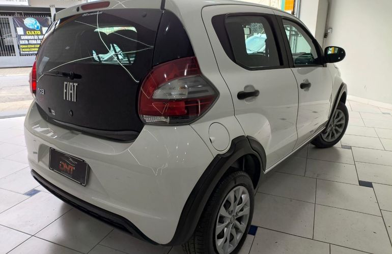 Fiat Mobi 1.0 8V Evo Like - Foto #5