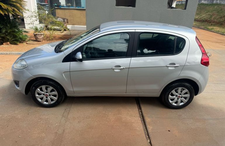 Fiat Palio 1.4 MPi Attractive 8v - Foto #5