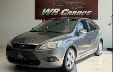 Ford Focus 1.6 SE 16v - Foto #2