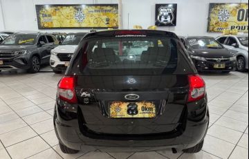 Ford Ka 1.0 MPi 8v - Foto #5